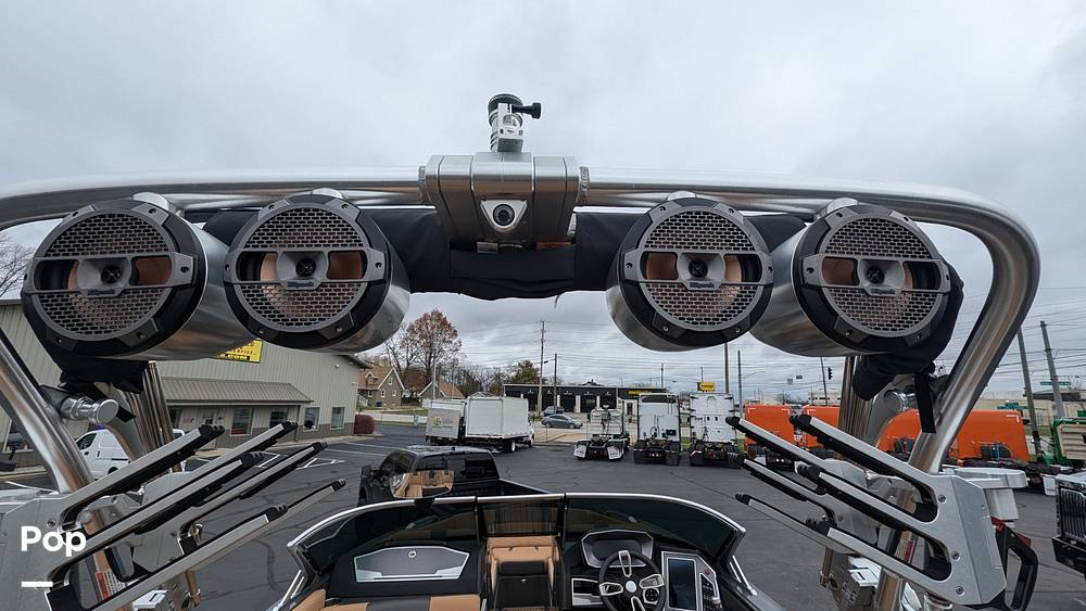 Slide: The Image of Mastercraft X24 2020 - 14943963