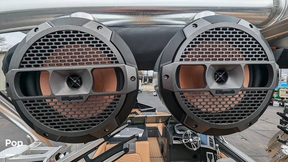 Slide: The Image of Mastercraft X24 2020 - 14943964