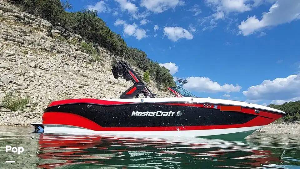Slide: The Image of Mastercraft X24 2023 - 13746158
