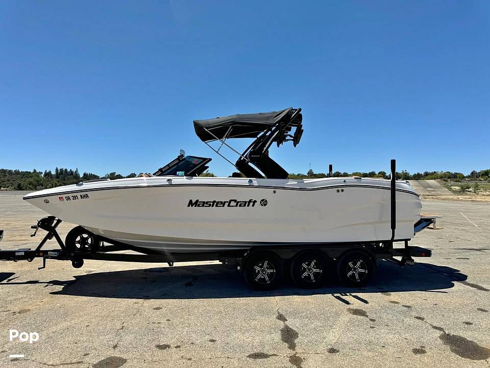Slide: The Image of Mastercraft x24 2023 - 15333319