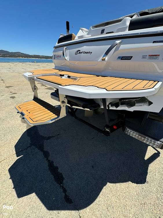 Slide: The Image of Mastercraft x24 2023 - 15333326