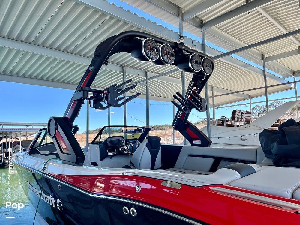Slide: The Image of Mastercraft X24 2023 - 13709376