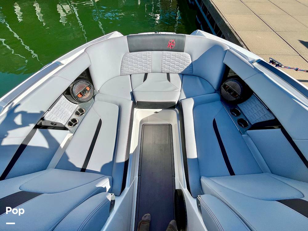 Slide: The Image of Mastercraft X24 2023 - 13709391