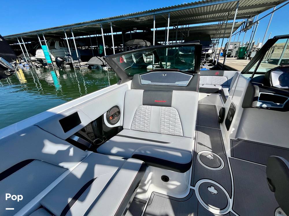 Slide: The Image of Mastercraft X24 2023 - 13709394