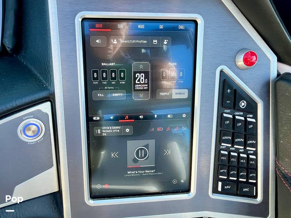 Slide: The Image of Mastercraft X24 2023 - 13709398