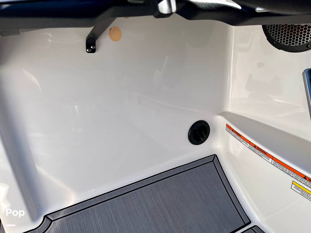 Slide: The Image of Mastercraft X24 2023 - 13709408