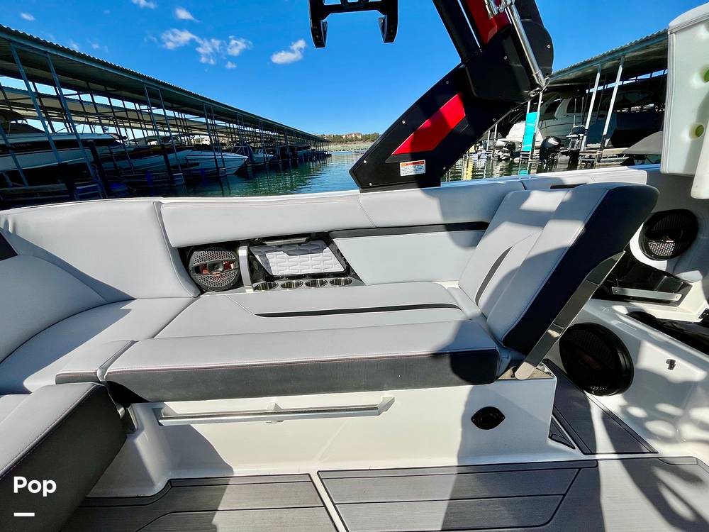 Slide: The Image of Mastercraft X24 2023 - 13709412