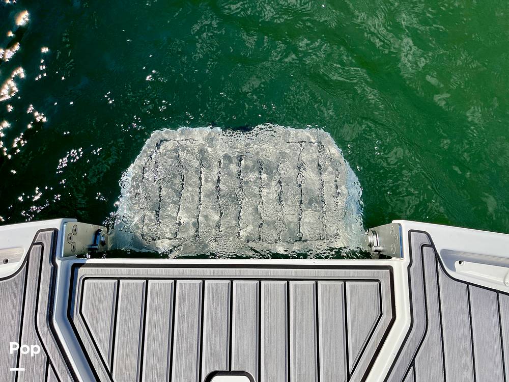 Slide: The Image of Mastercraft X24 2023 - 13709431