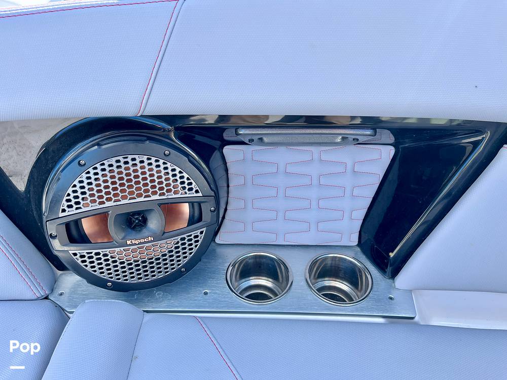 Slide: The Image of Mastercraft X24 2023 - 13709446