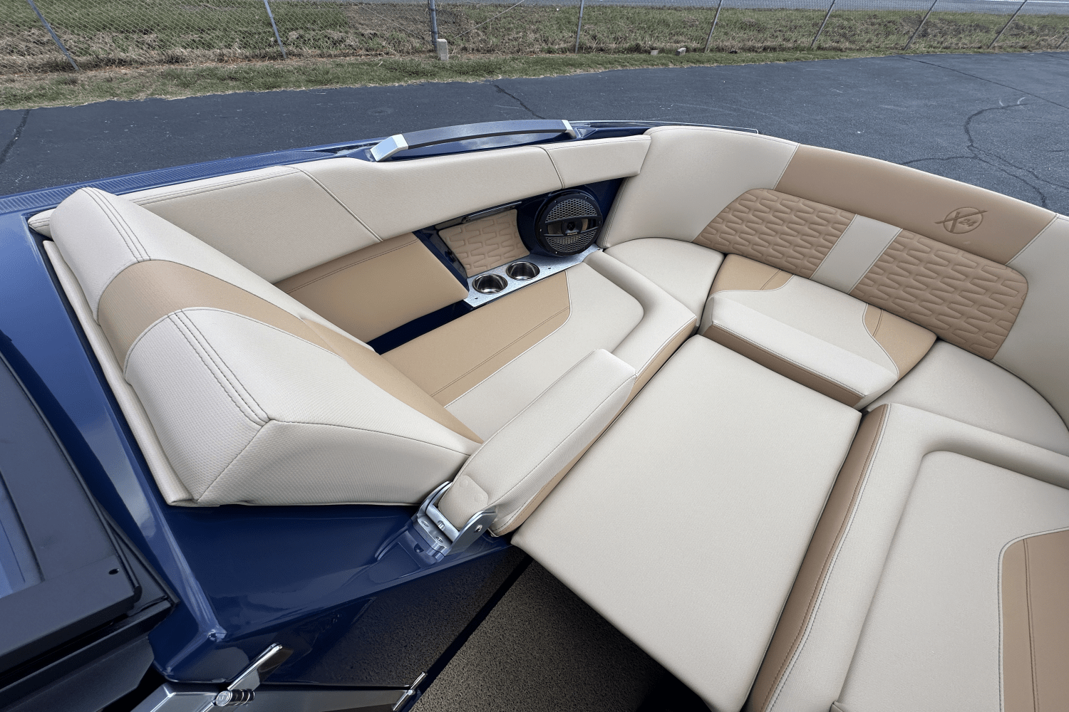 Slide: The Image of Mastercraft X24 2025 - 19