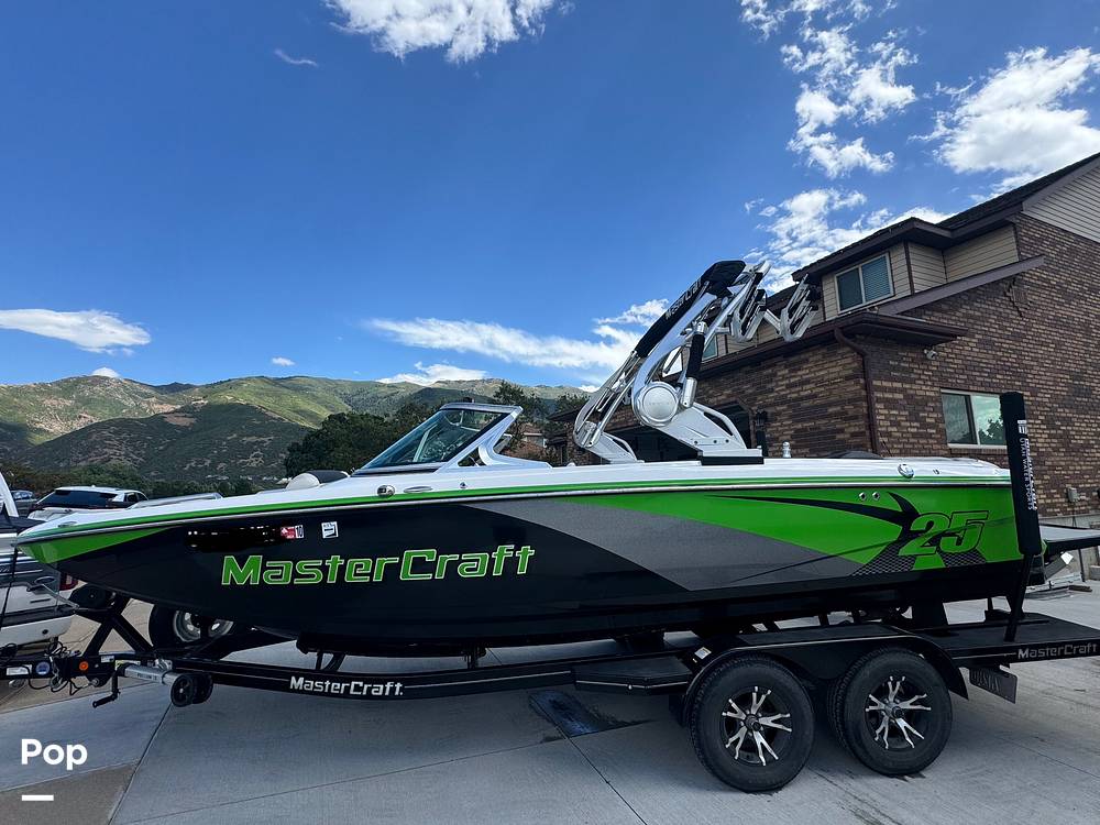 Slide: The Image of Mastercraft X25 2013 - 14625982