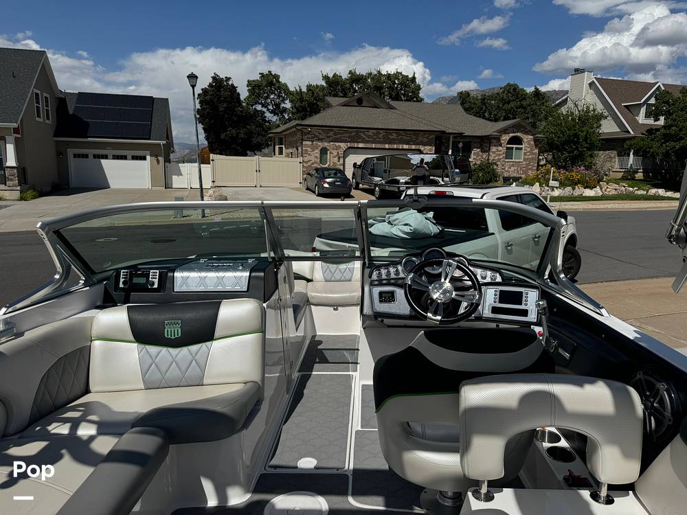 Slide: The Image of Mastercraft X25 2013 - 14625830