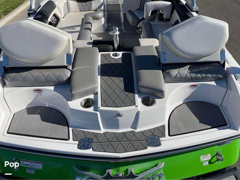 Slide: The Image of Mastercraft X25 2013 - 14587184
