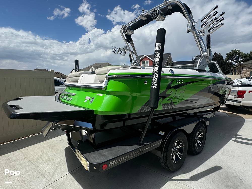Slide: The Image of Mastercraft X25 2013 - 14625843