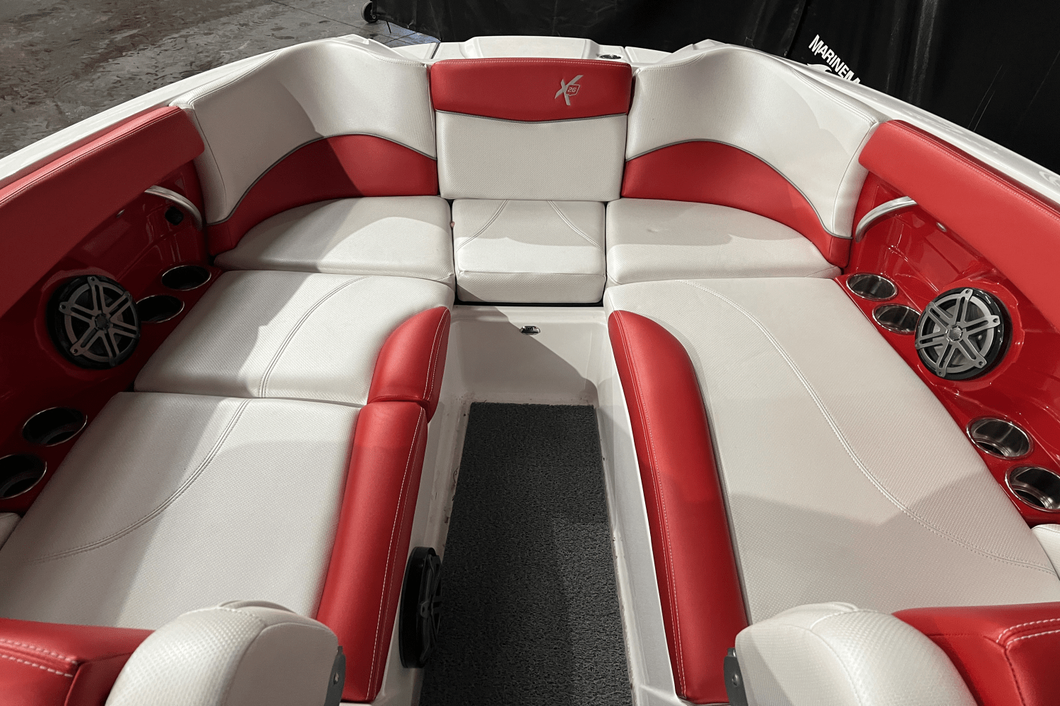 Slide: The Image of Mastercraft X26 2016 - 19