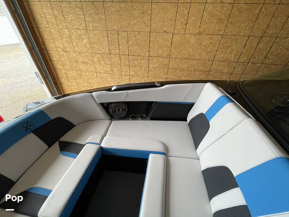 Slide: The Image of Mastercraft X26 Saltwater series 2021 - 14142652