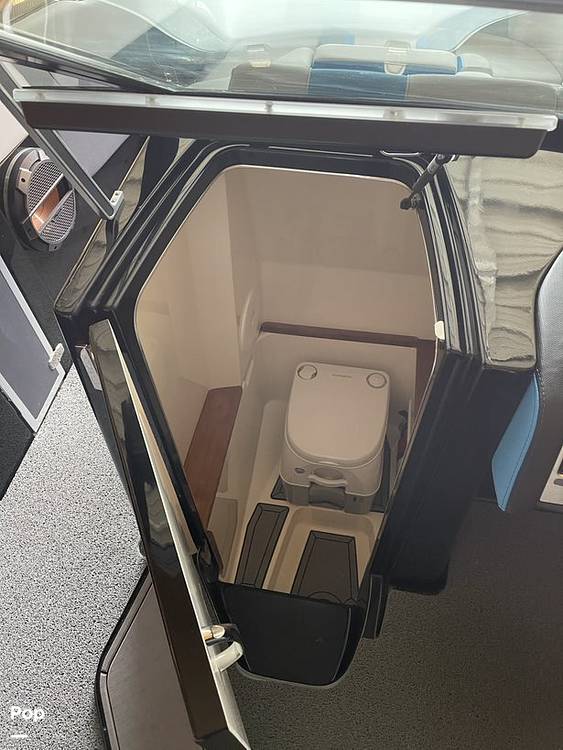 Slide: The Image of Mastercraft X26 Saltwater series 2021 - 14142650