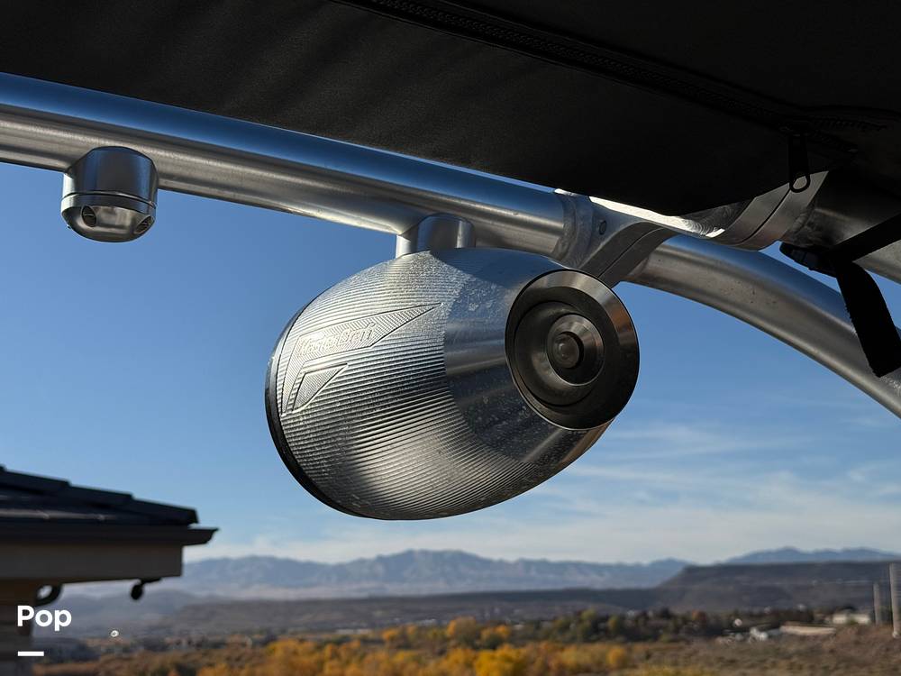 Slide: The Image of Mastercraft X30 2015 - 14941709