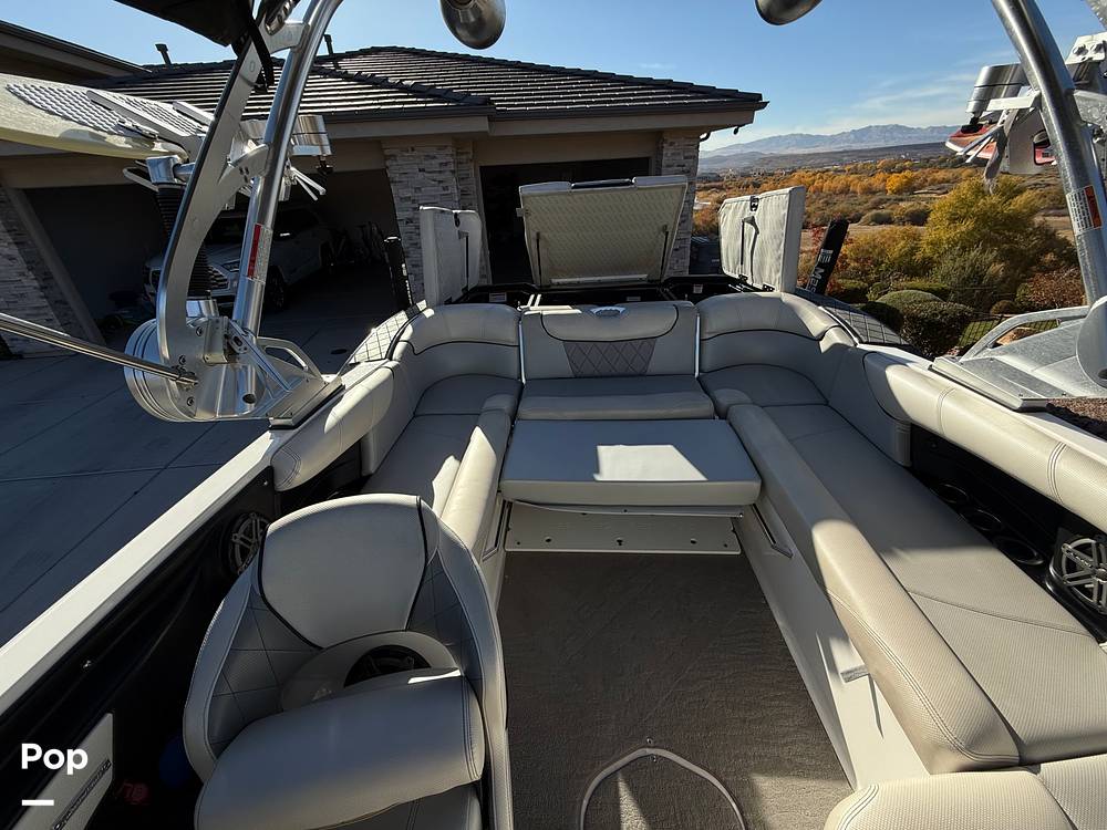 Slide: The Image of Mastercraft X30 2015 - 14941719