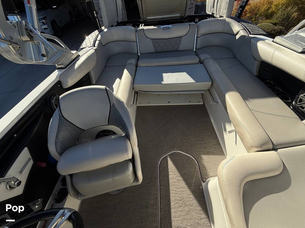 Slide: The Image of Mastercraft X30 2015 - 14941812