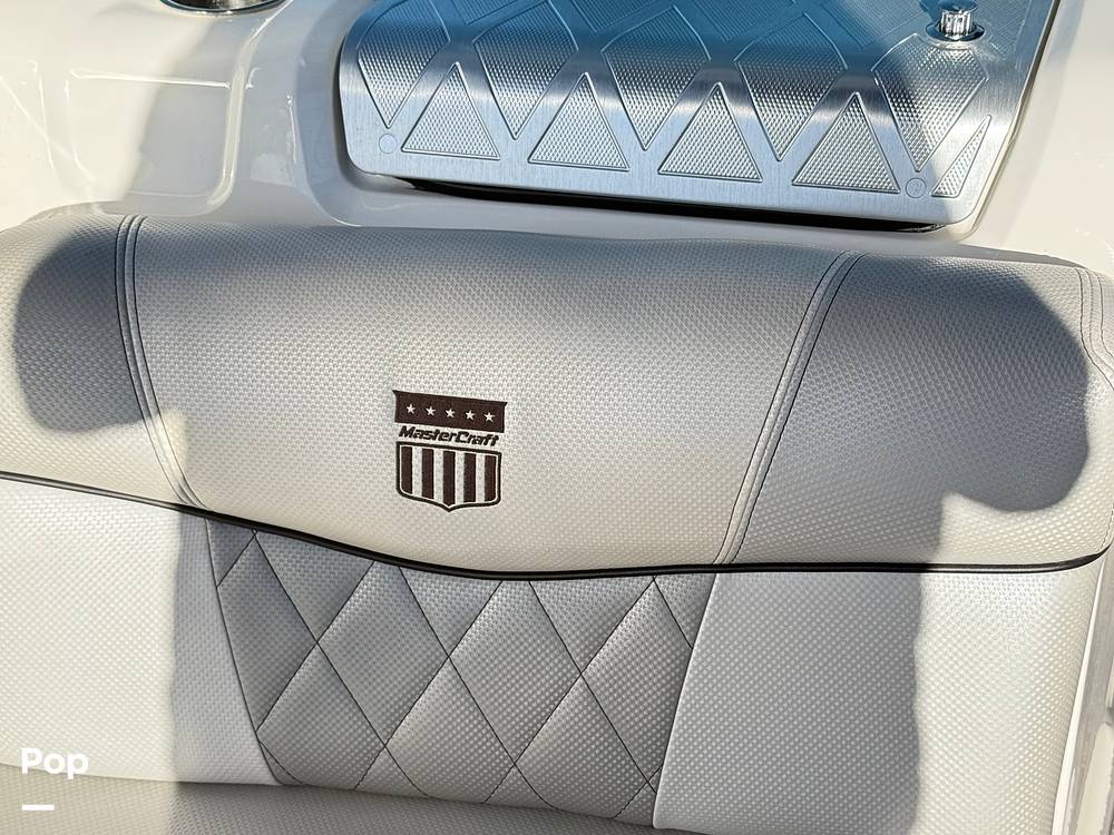 Slide: The Image of Mastercraft X30 2015 - 14941836