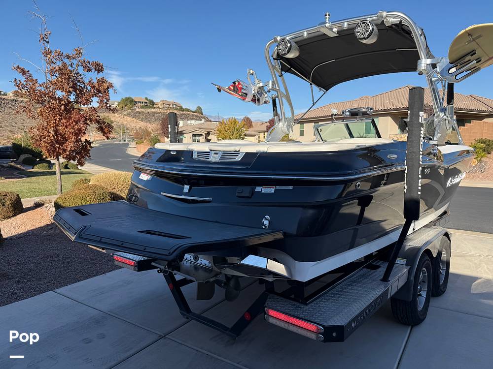 Slide: The Image of Mastercraft X30 2015 - 14944338