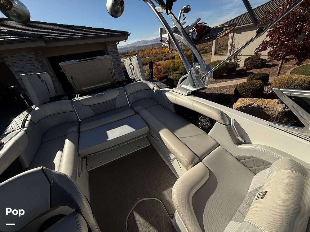 Slide: The Image of Mastercraft X30 2015 - 14941815