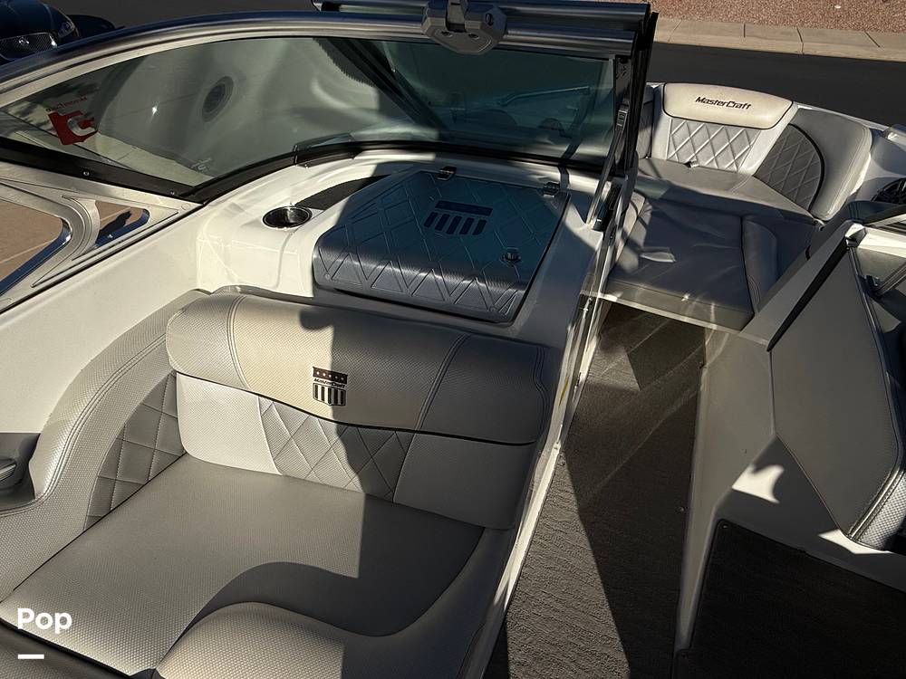 Slide: The Image of Mastercraft X30 2015 - 14941817