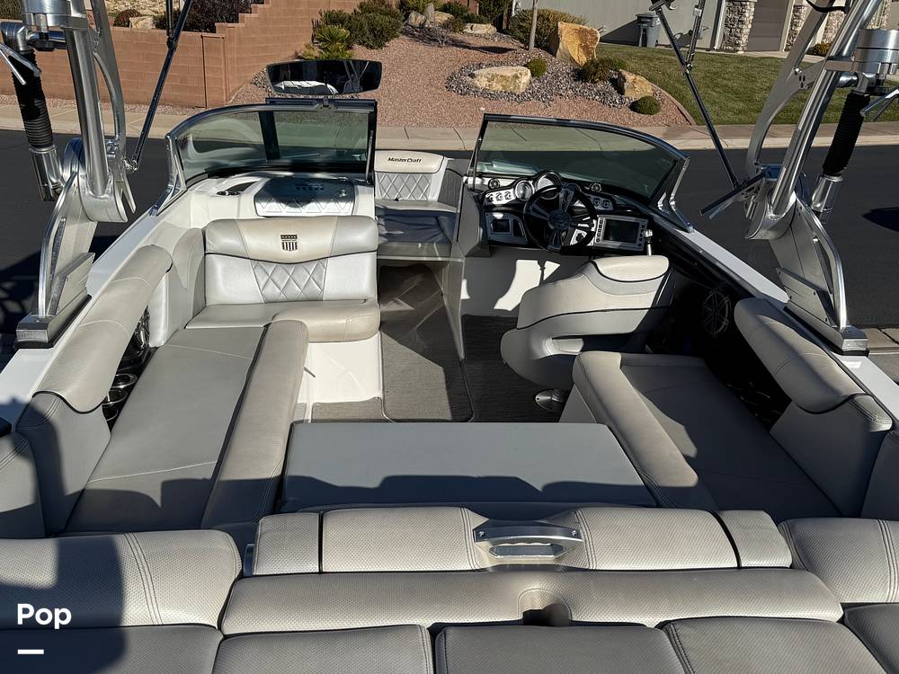 Slide: The Image of Mastercraft X30 2015 - 14941853