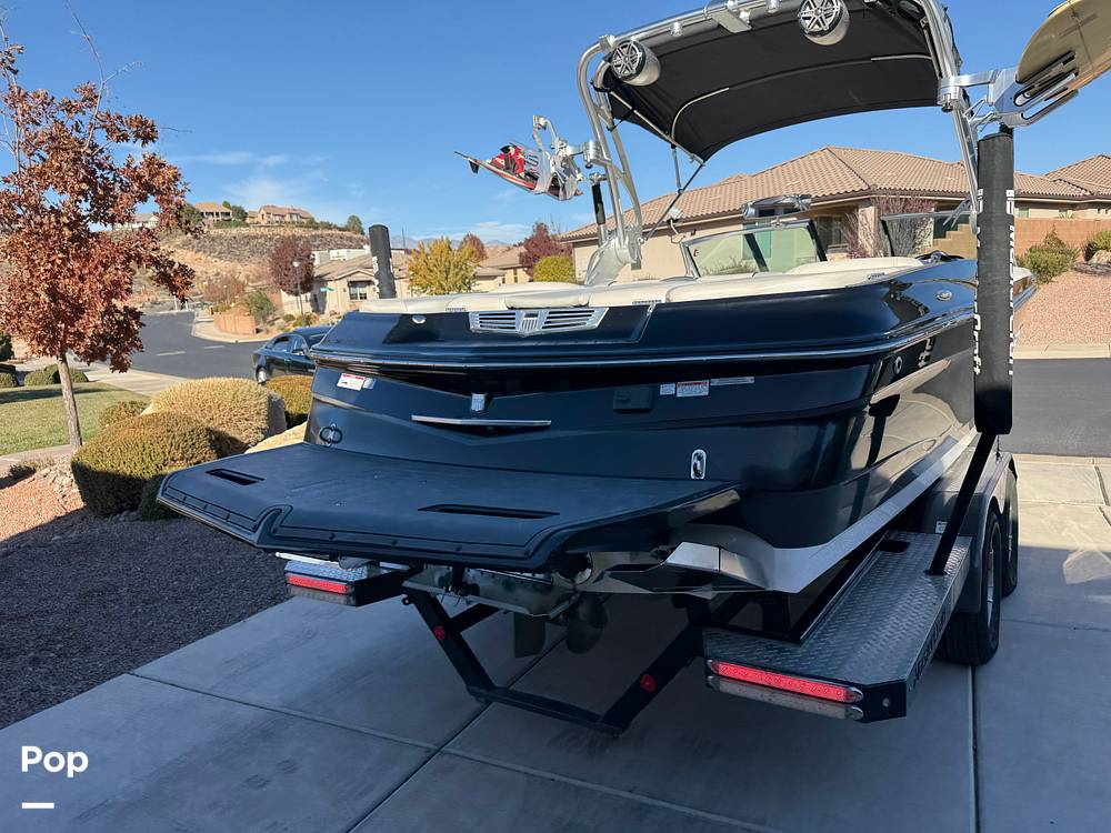 Slide: The Image of Mastercraft X30 2015 - 14944337