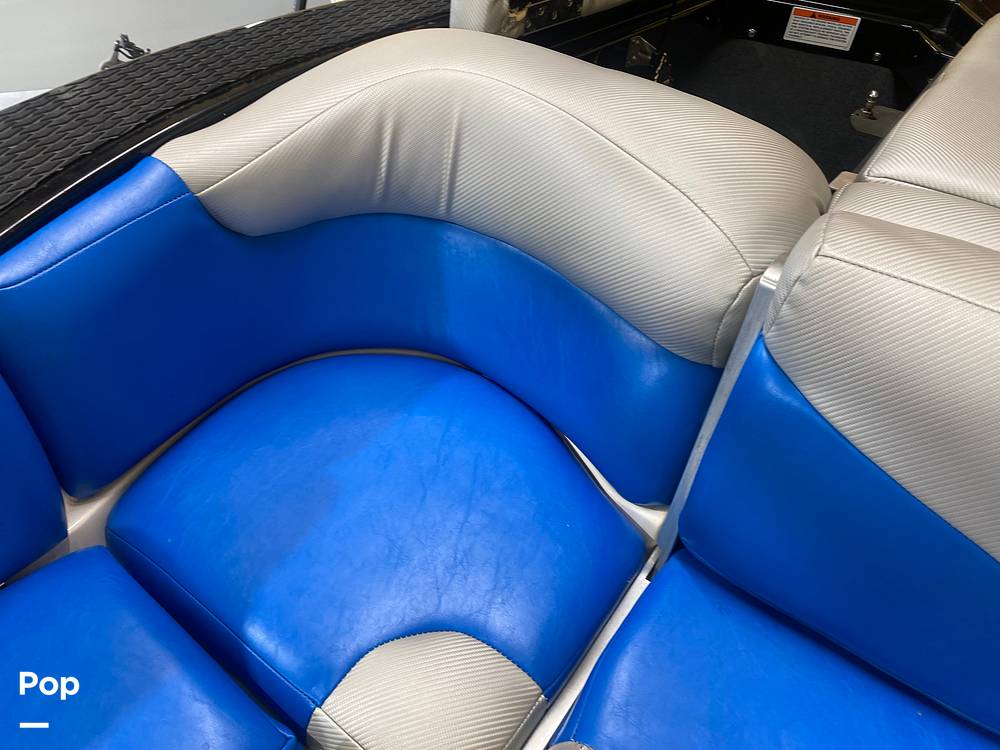Slide: The Image of BEAUTIFUL UPHOLSTERY - 14539285