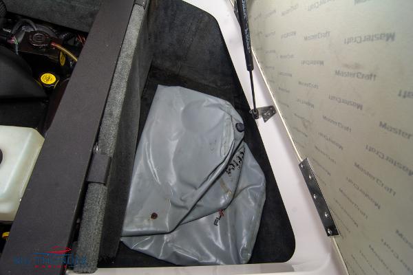 Slide: The Image of MasterCraft X45 2005 - 57
