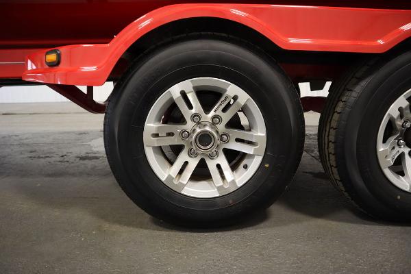 Slide: The Image of MasterCraft X55 2013 - 102