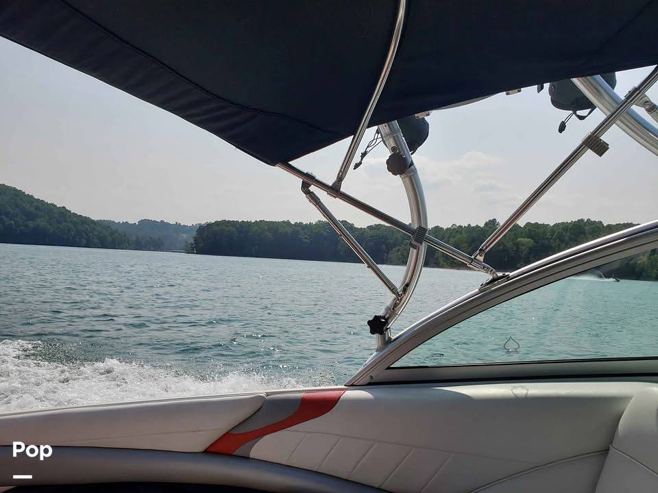 Slide: The Image of Mastercraft x9 2004 - 15402316