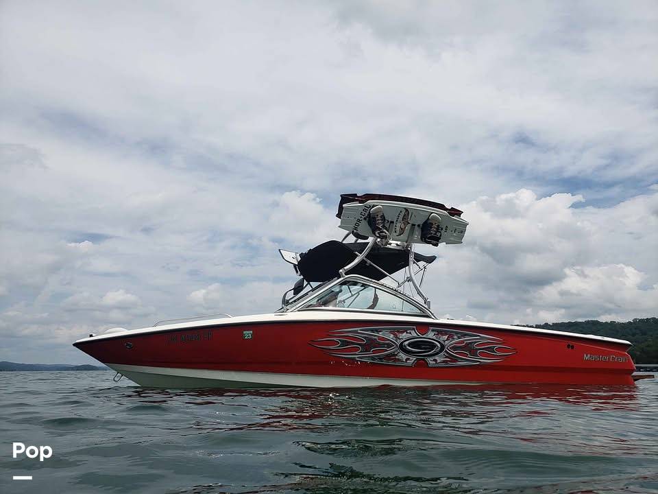 Slide: The Image of Mastercraft x9 2004 - 15402324