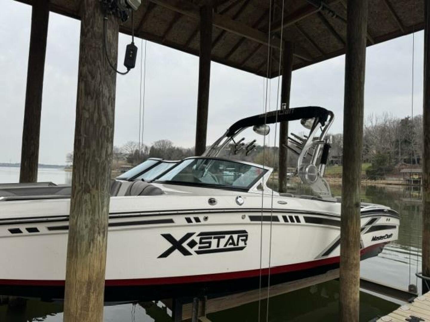 Slide: The Image of Mastercraft X Star 2015 - 5160573