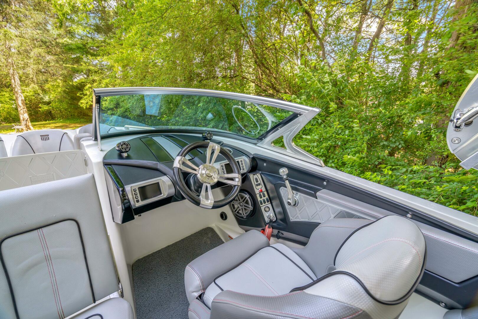 Slide: The Image of Mastercraft X Star 2015 - 5159707