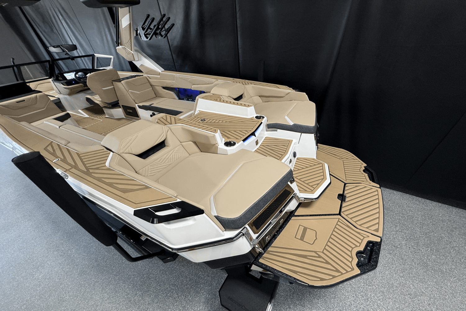 Slide: The Image of Mastercraft XSTAR 2025 - 12