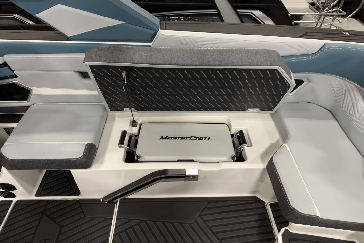 Slide: The Image of Mastercraft XSTAR 2025 - 33