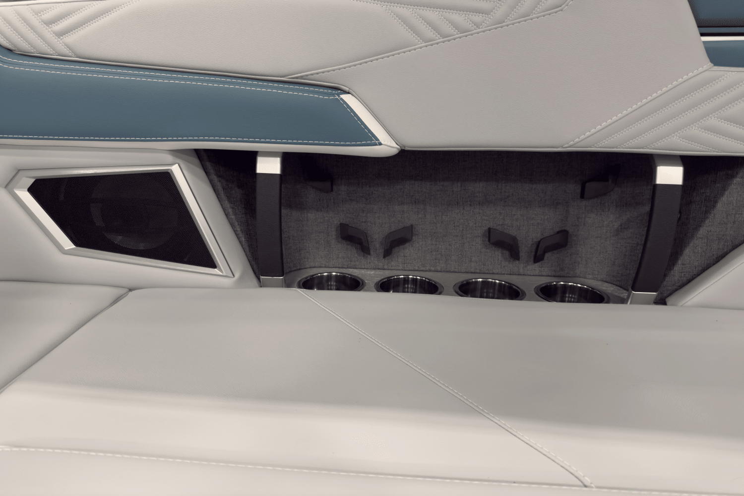 Slide: The Image of Mastercraft XSTAR 2025 - 36