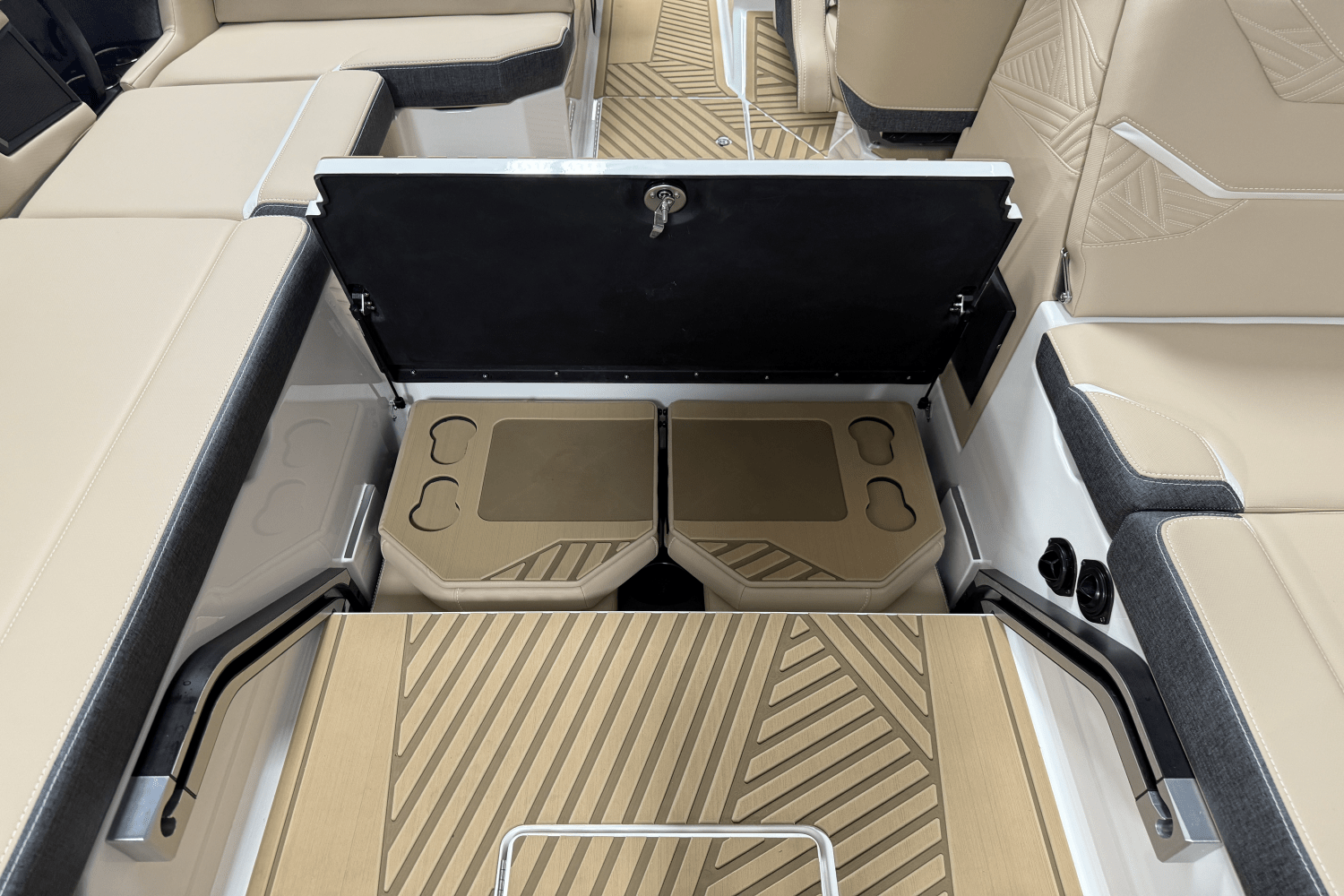Slide: The Image of Mastercraft XSTAR 2025 - 59
