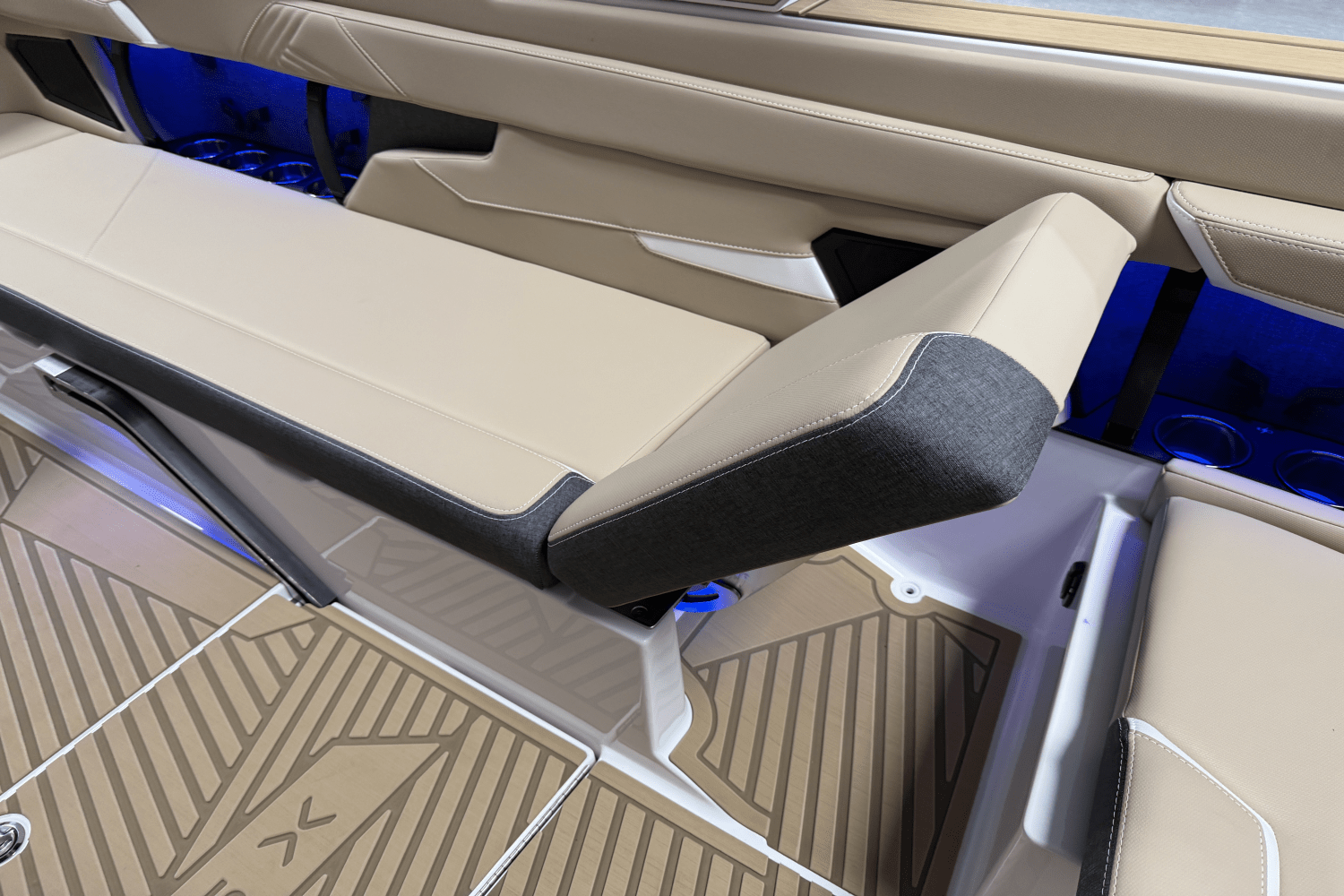 Slide: The Image of Mastercraft XSTAR 2025 - 75