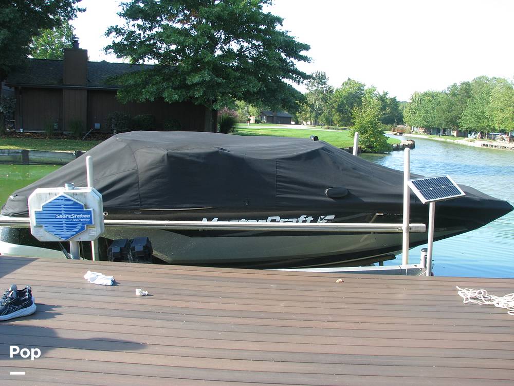 Slide: The Image of Mastercraft XT 20 2017 - 14788589