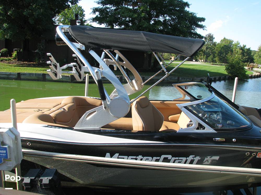 Slide: The Image of Mastercraft XT 20 2017 - 14788717