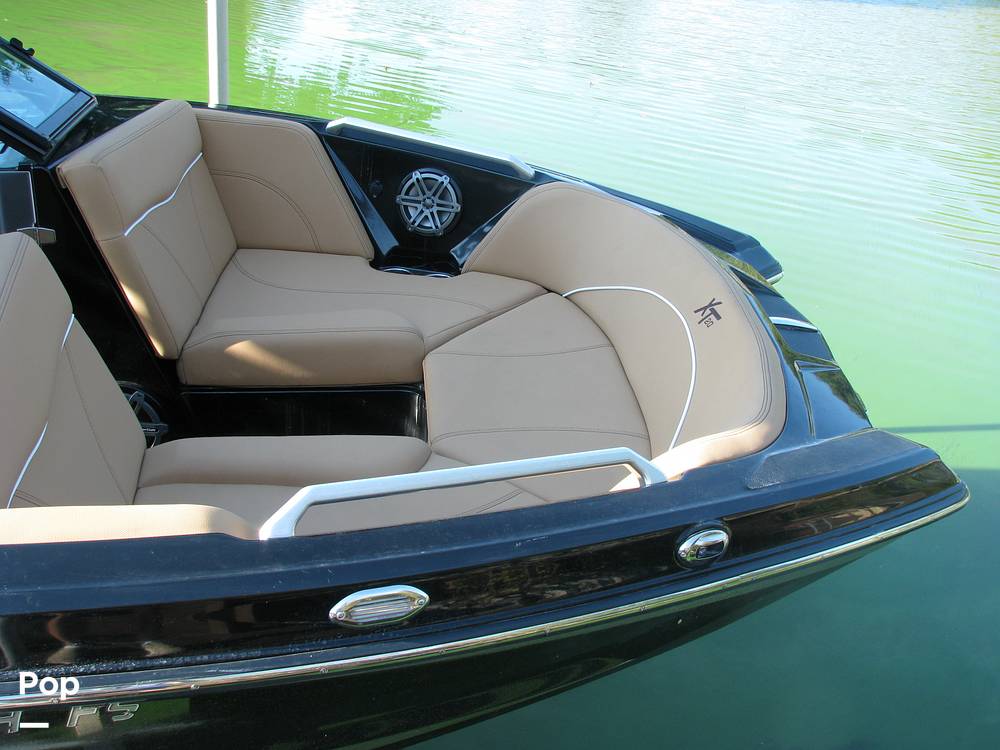 Slide: The Image of Mastercraft XT 20 2017 - 14788718