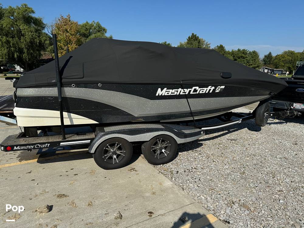 Slide: The Image of Mastercraft XT 20 2017 - 14788719