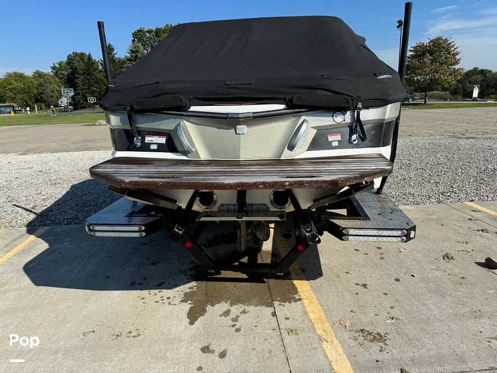 Slide: The Image of Mastercraft XT 20 2017 - 14788722