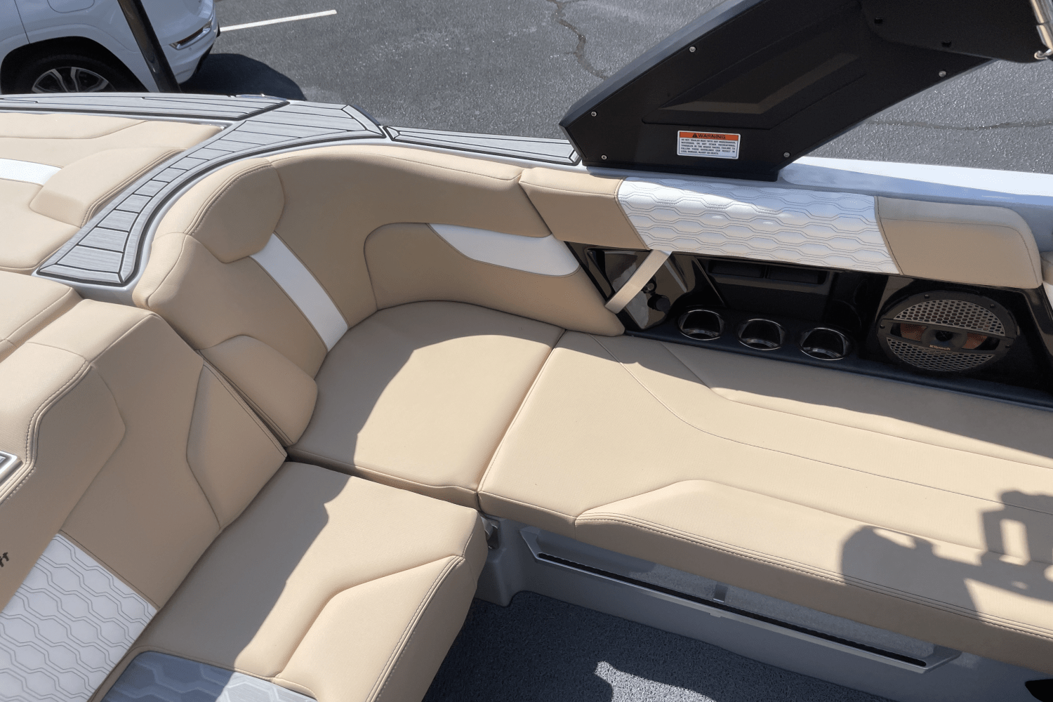Slide: The Image of Mastercraft XT20 2024 - 13