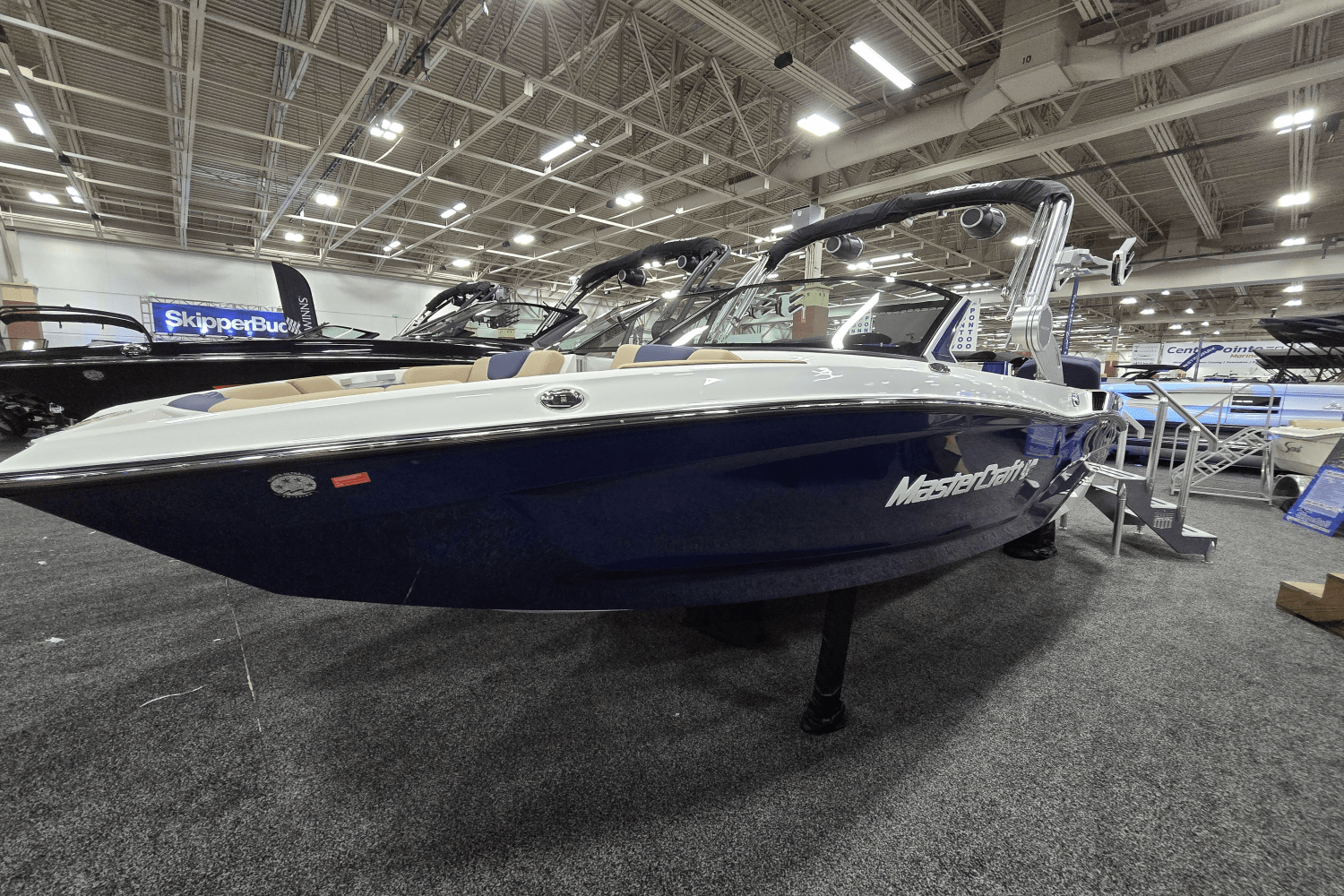 Slide: The Image of Mastercraft XT20 2025 - 0