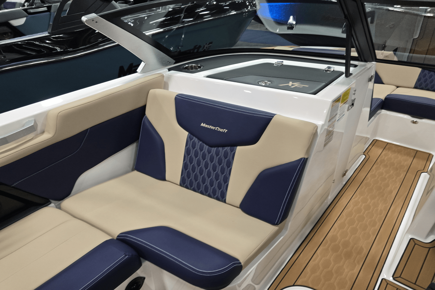Slide: The Image of Mastercraft XT20 2025 - 12